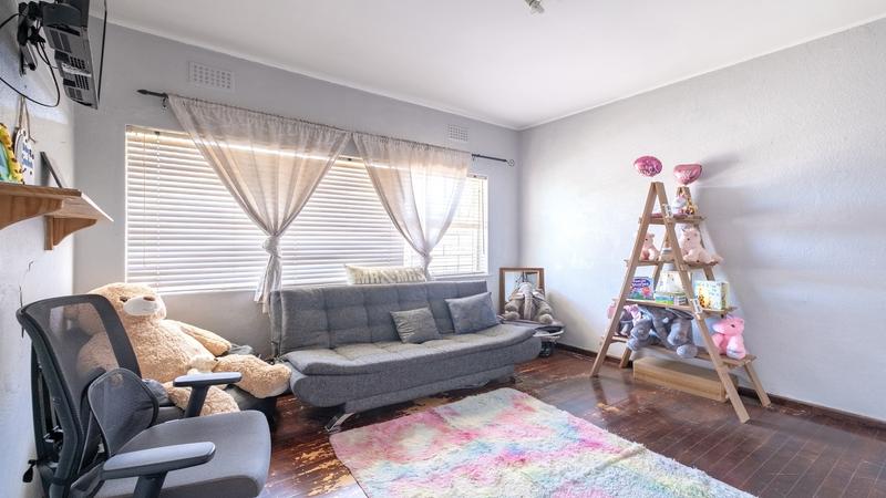 5 Bedroom Property for Sale in Parow North Western Cape